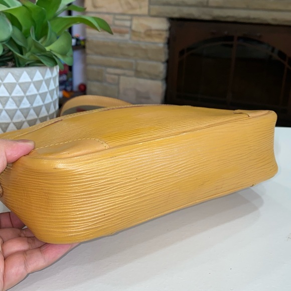 ❤️authentic lv - Picture 10 of 16